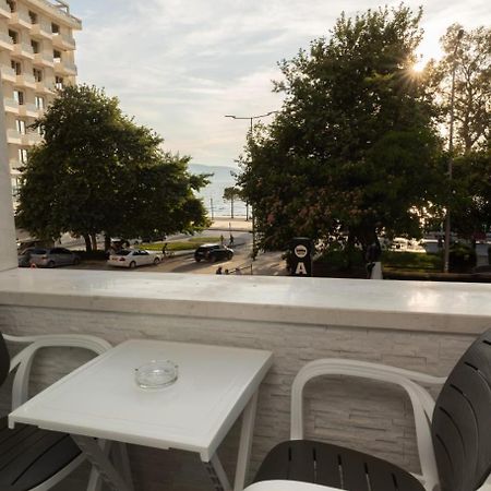 Aglon Twin'S Hotel Vlorë Esterno foto