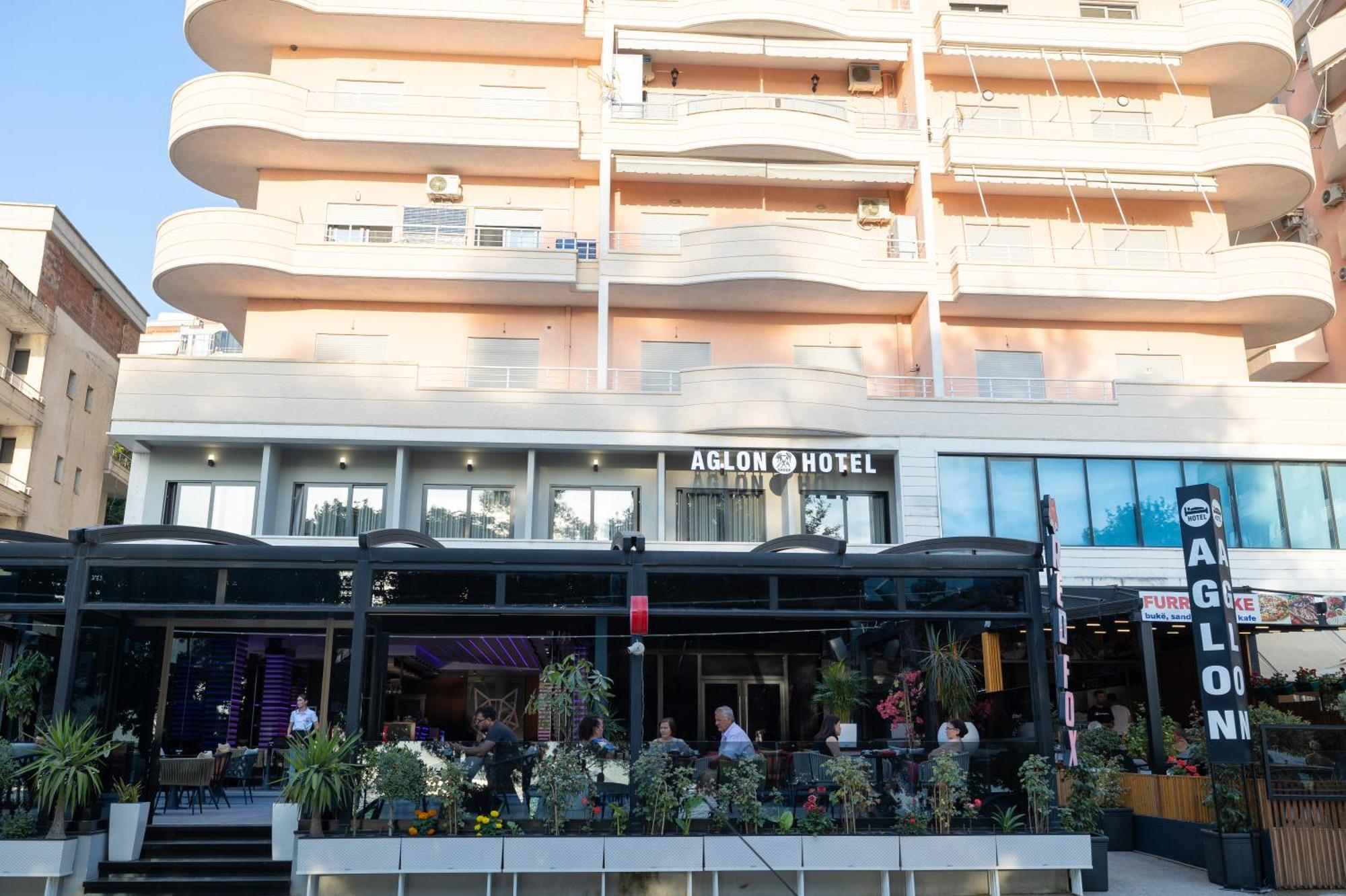 Aglon Twin'S Hotel Vlorë Esterno foto